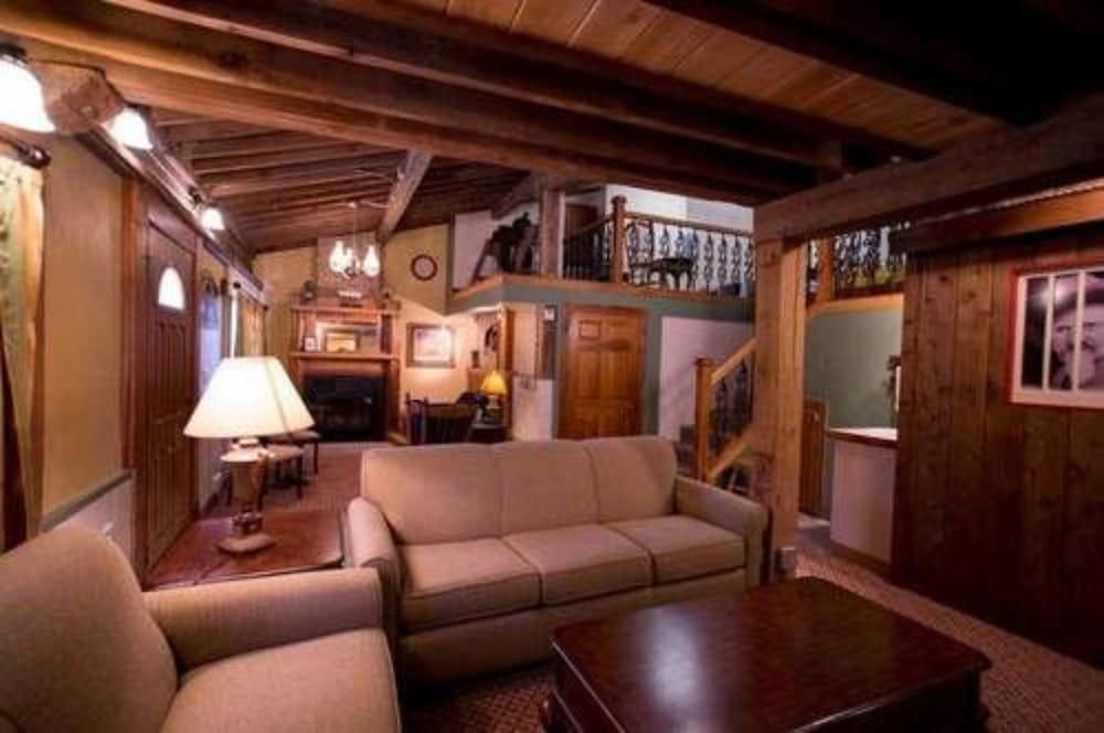 Stone Mill Hotel & Suites photo 97