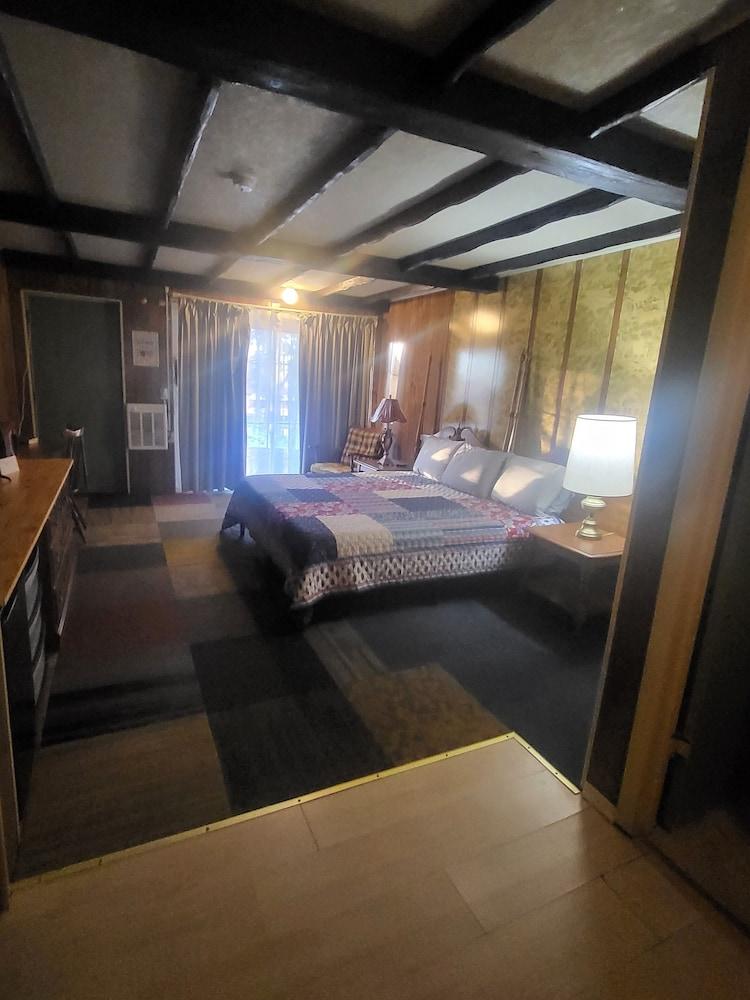 Pocono Mountains Hotel and Spa photo 87