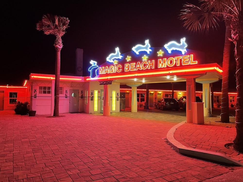 Magic Beach Motel photo 53