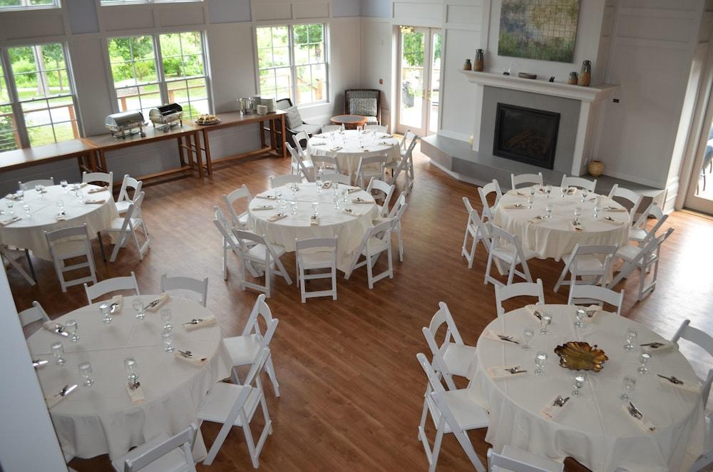 Emerson Resort & Spa photo 30
