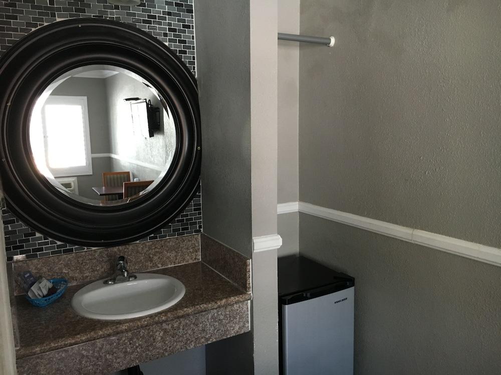 Hotel Salina Long Beach photo 24