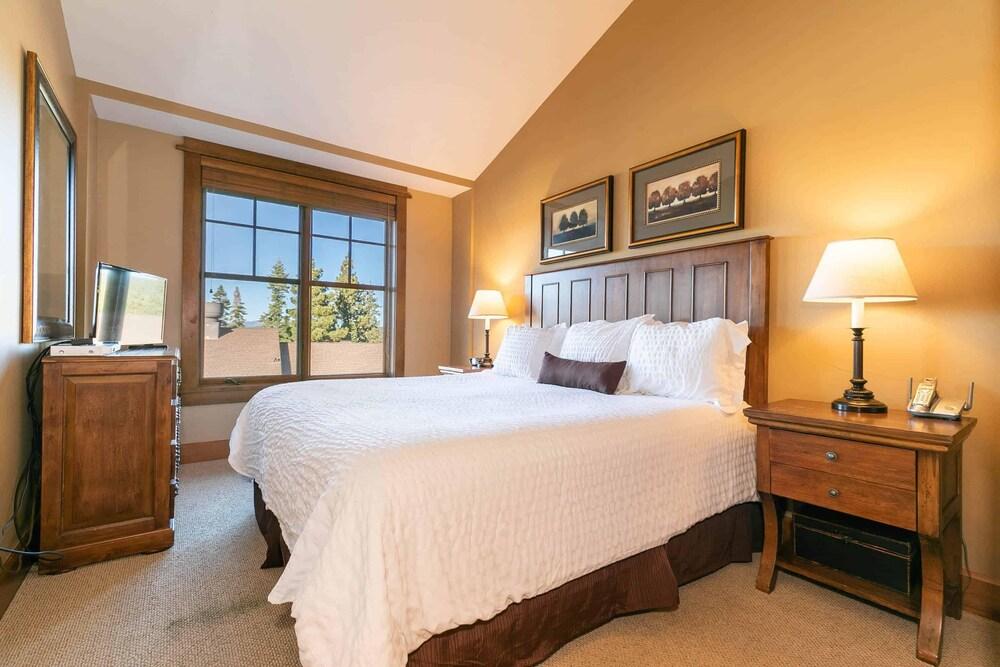 East West Hospitality Tahoe photo 46