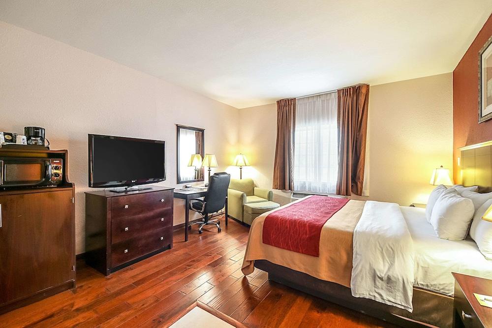 Quality Inn Kingsville Hwy 77 photo 17
