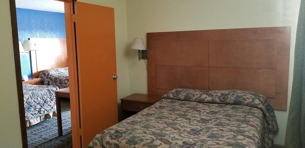 Executive Inn photo 11