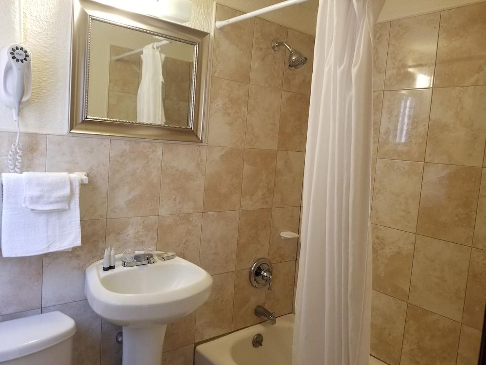 Parkway Inn Airport Motel Miami photo 34