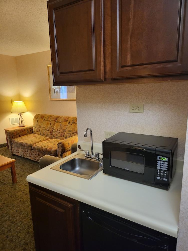 The Glenville Inn photo 13