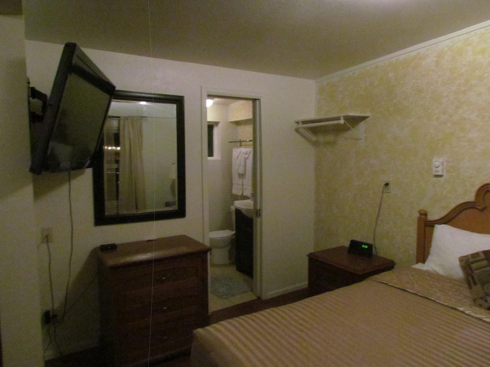 True North Motel photo 12