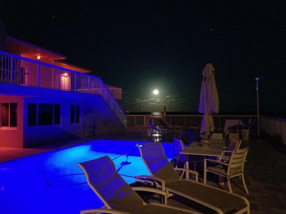 Le Cabanon Motel photo 68