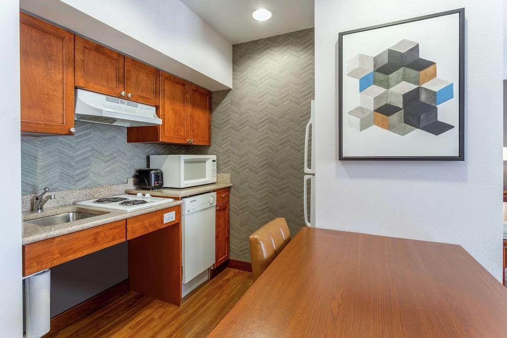 Homewood Suites by Hilton Albany photo 11