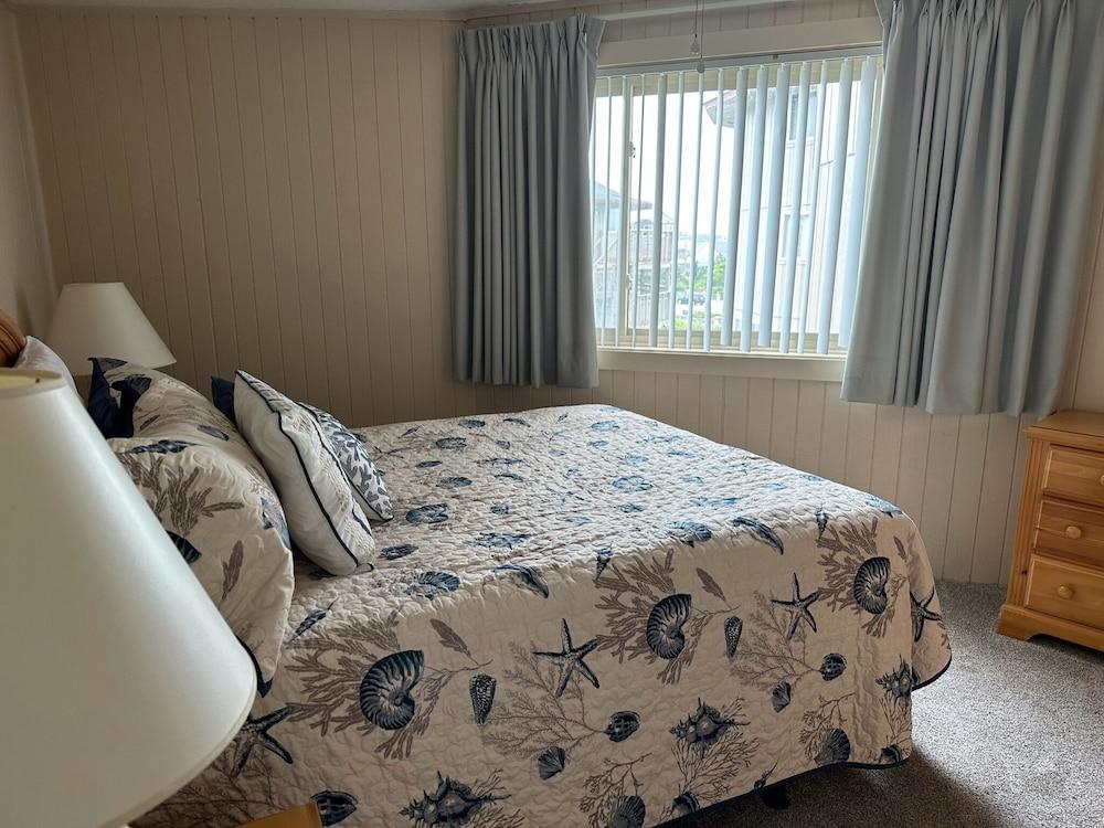 Outer Banks Beach Club photo 5