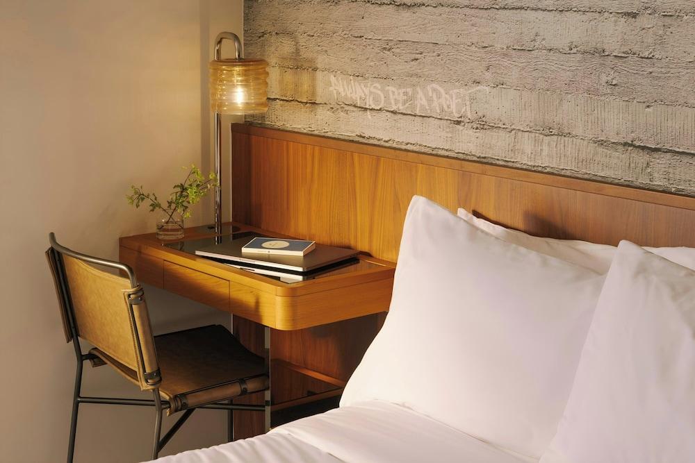 Hotel Henri NY photo 10
