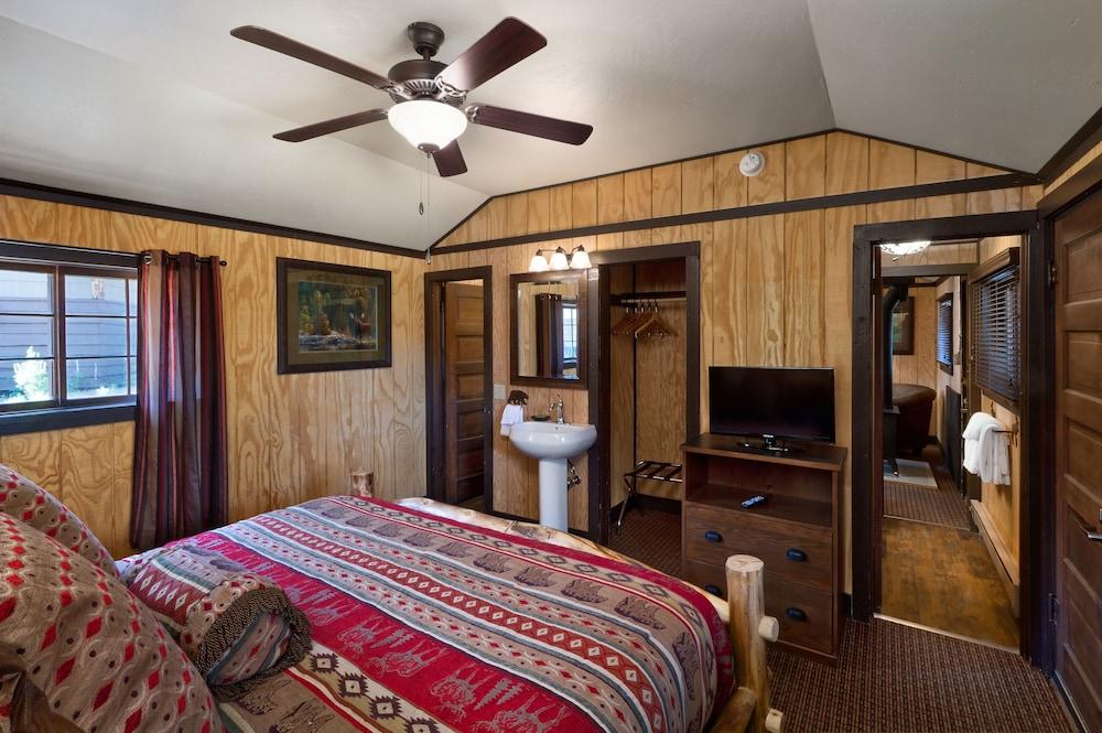 Grand Lake Lodge photo 13