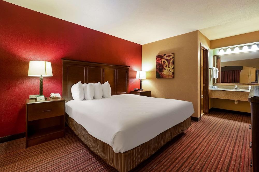Quality Inn & Suites West Helena photo 15