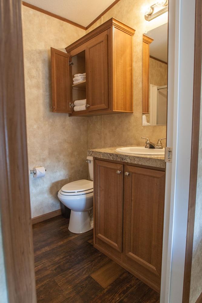 Cuero Oilfield Housing photo 14