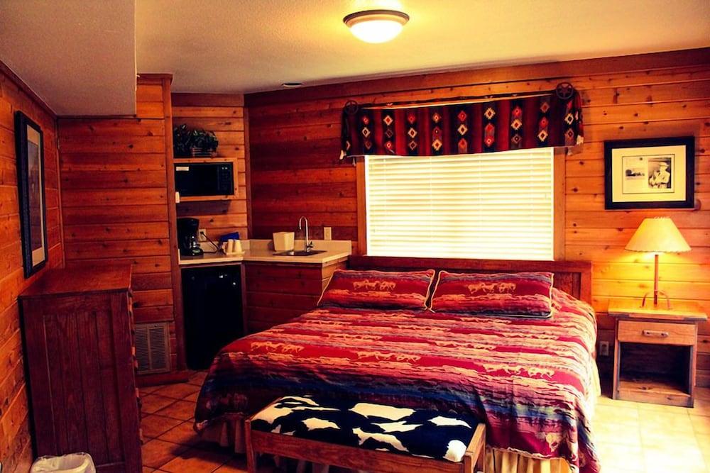 Flying L Ranch Resort photo 11