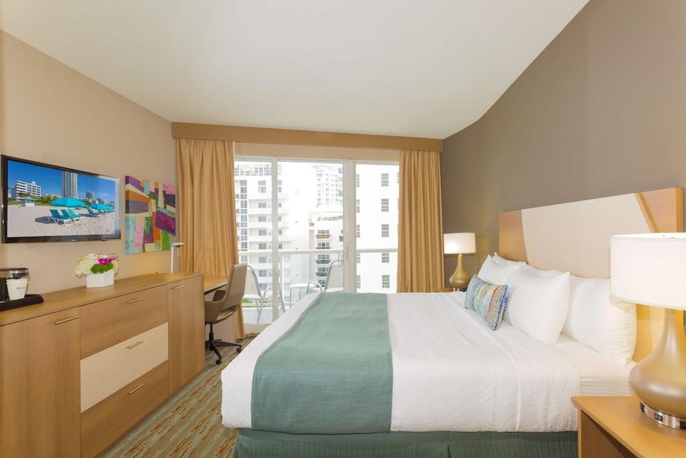 Best Western Plus Atlantic Beach Resort photo 22