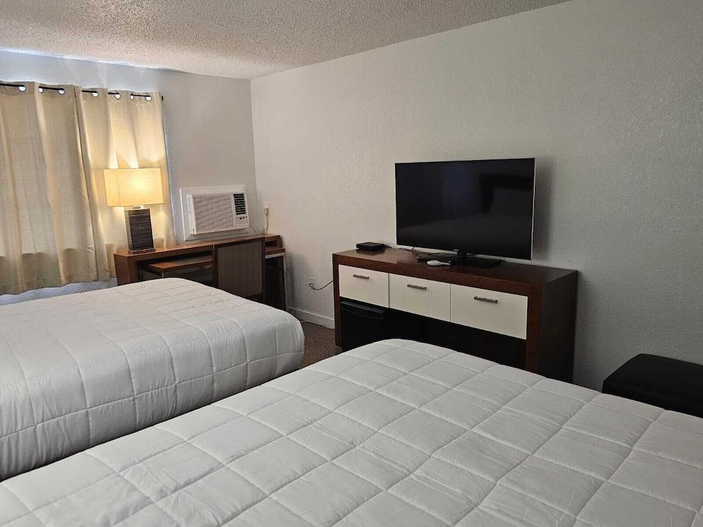 Hotel Simply Stay photo 11