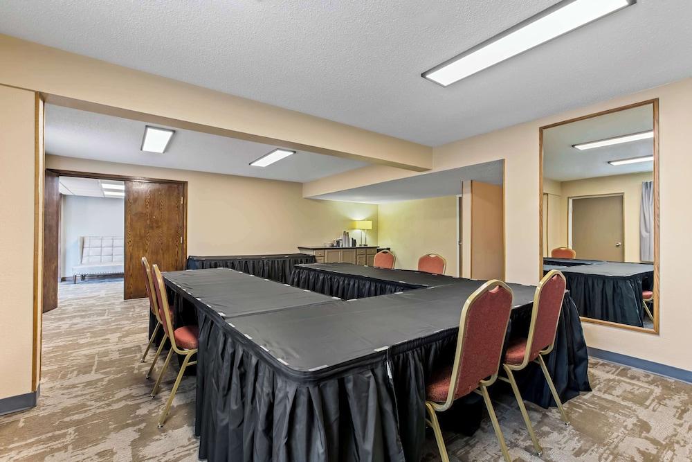 Best Western Downtown Casper Hotel photo 67