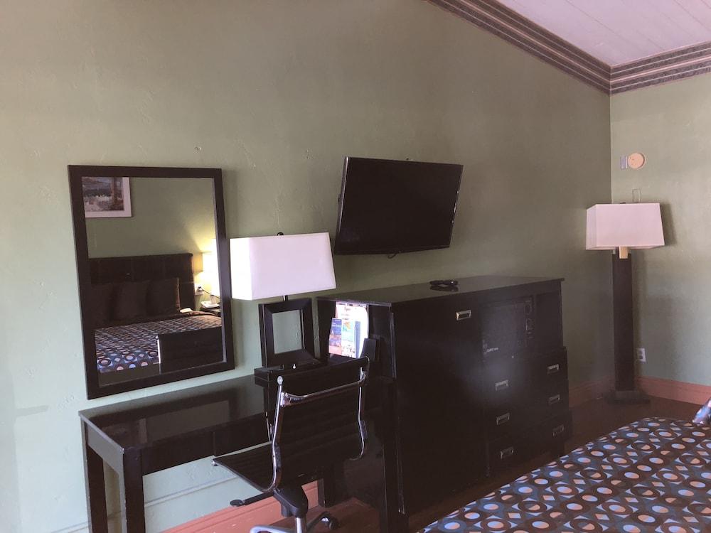 Stardust Inn photo 55