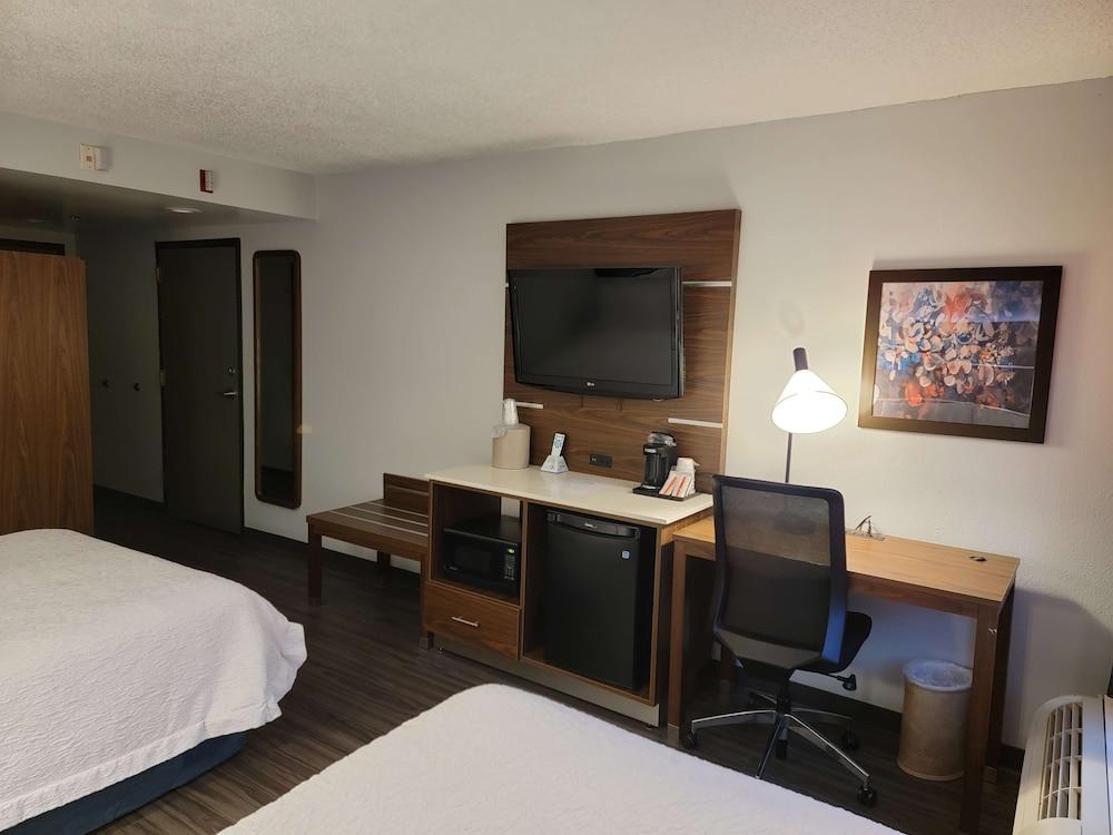 Best Western Plus Lexington Inn photo 6
