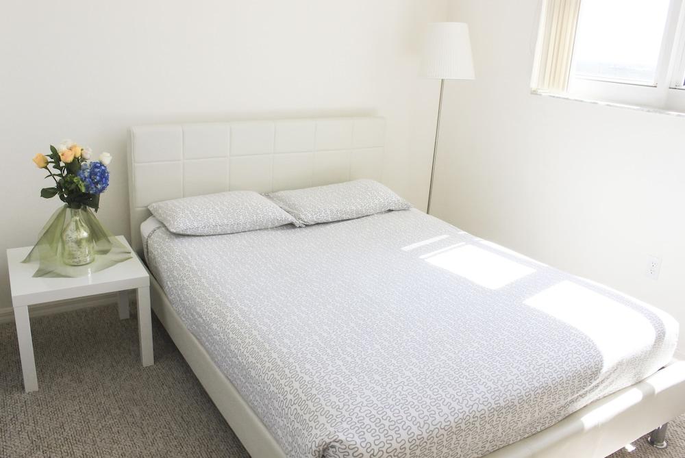 Best Holiday Suites photo 19