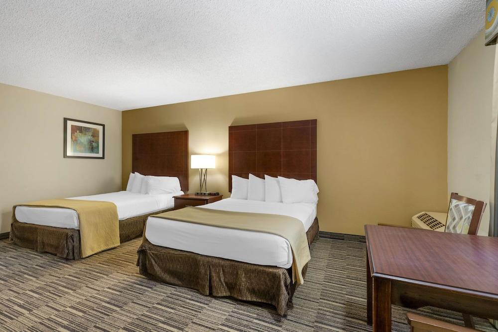 Best Western Sunday House Inn photo 8