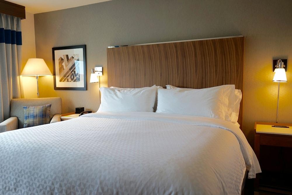 Four Points By Sheraton Midland photo 5
