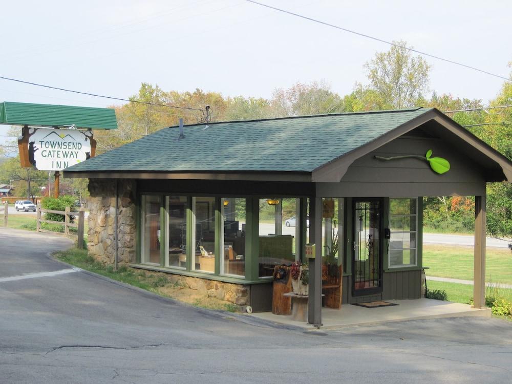 Townsend Gateway Inn photo 3