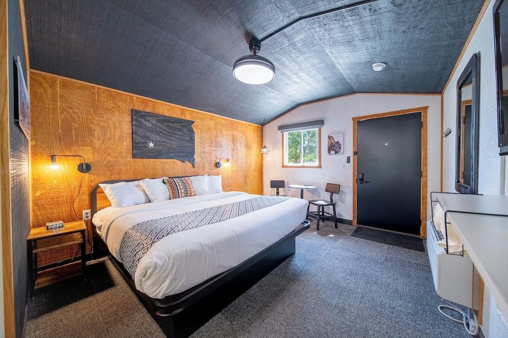 Hansen Inn and Cabins photo 16