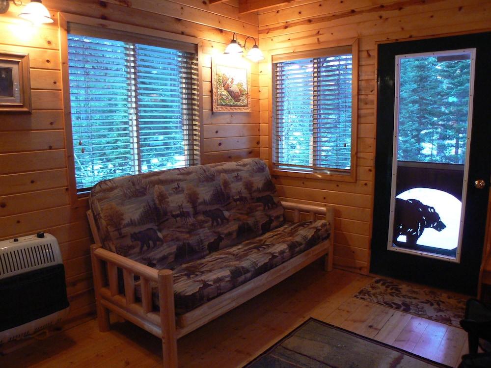 Smoky Bear Ranch Bed & Breakfast & Cabins photo 20