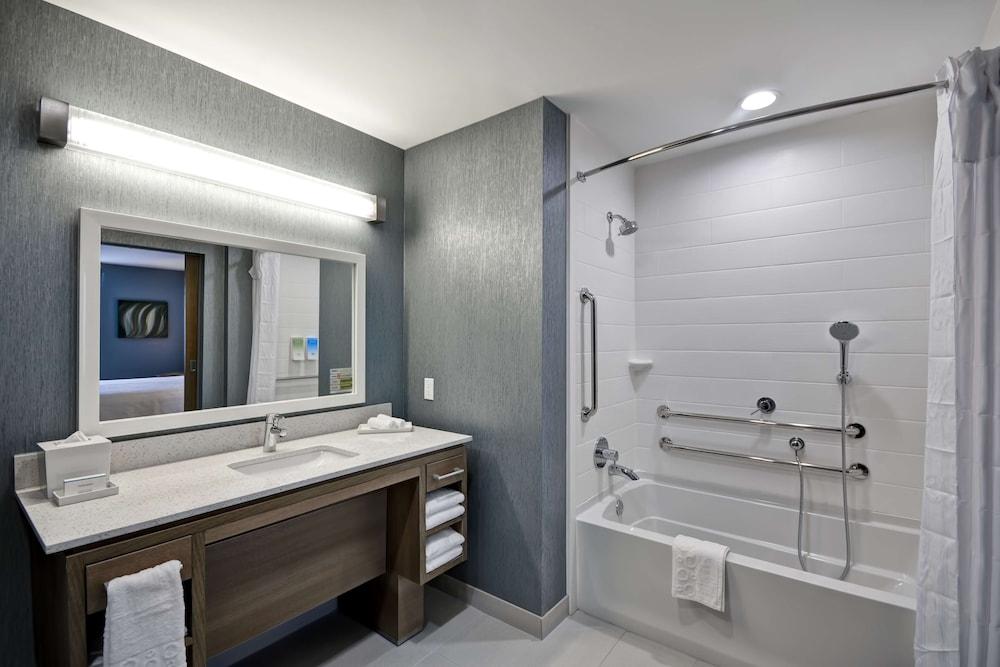Home2 Suites by Hilton Jackson MI photo 25