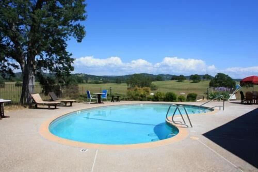 Oak Ridge Inn photo 16