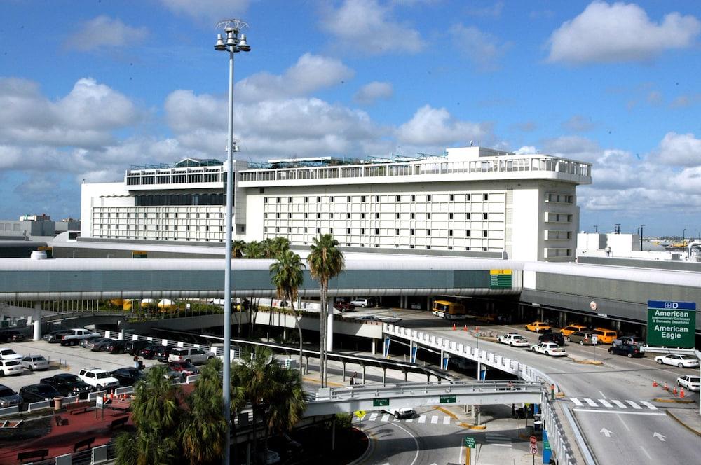 Miami International Airport Hotel photo 22