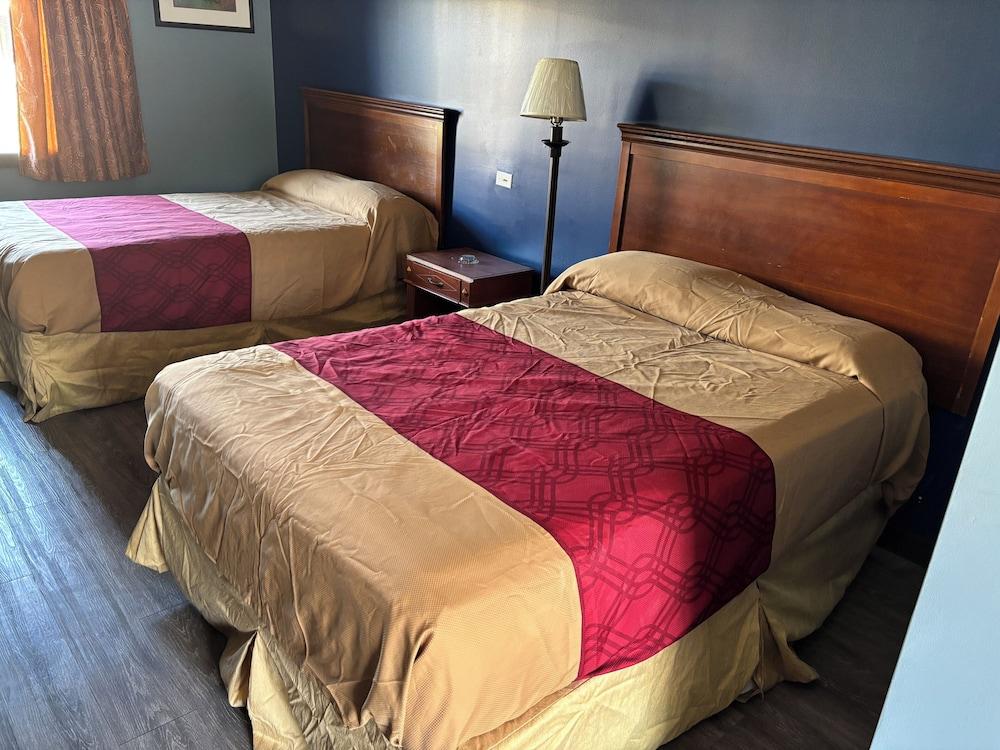 Budget Inn Express photo 5