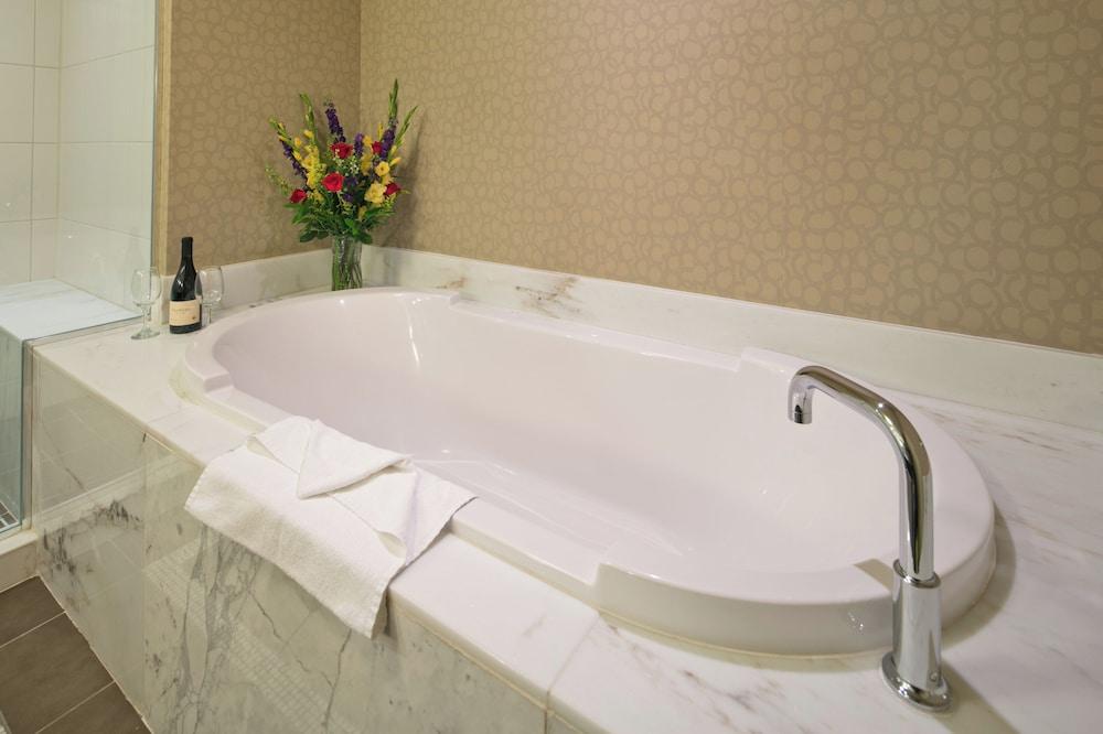 Isle Casino Hotel - Bettendorf photo 7