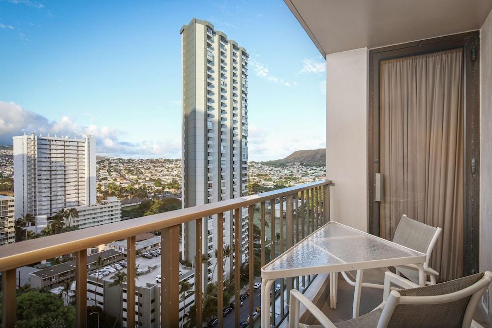 Aston Waikiki Sunset photo 34