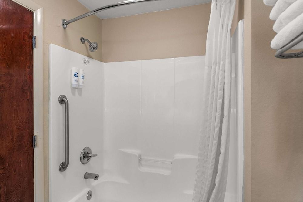 Comfort Inn & Suites Chipley photo 19