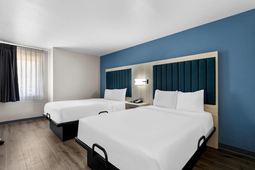 Park Inn by Radisson photo 4