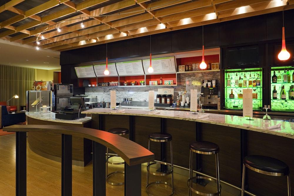 Courtyard by Marriott Indianapolis Downtown photo 22