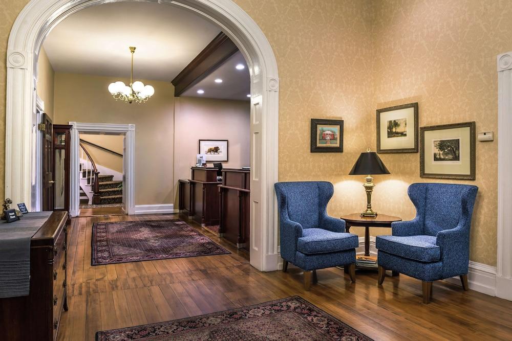 Hampton Inn Lexington-Historic District photo 5