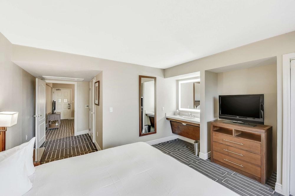 Hilton Phoenix Tapatio Cliffs Resort photo 21