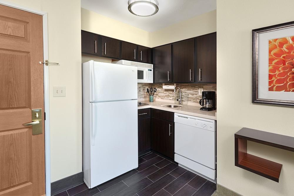 Staybridge Suites Chicago - Glenview by IHG photo 41