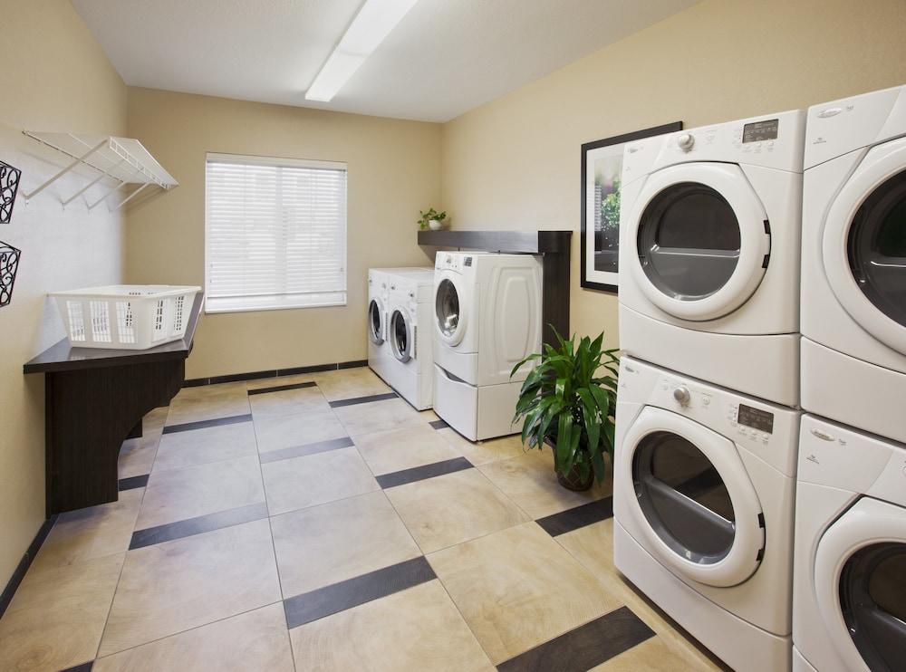 Candlewood Suites Lenexa - Overland Park Area by IHG photo 58
