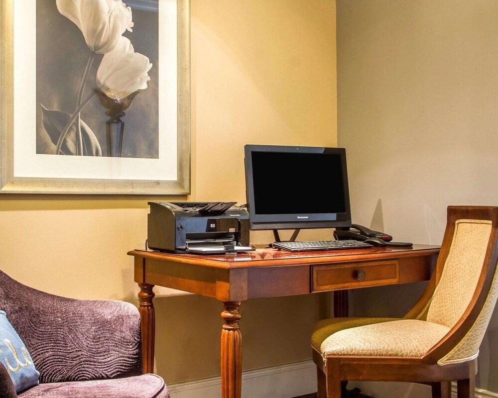 Villa Montes Hotel photo 48