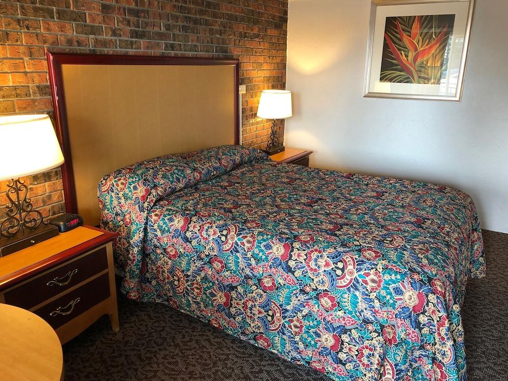 Dunes Inn photo 5