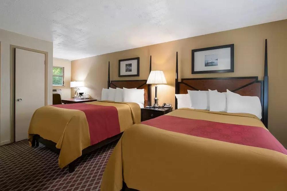 Presque Isle Motel photo 7