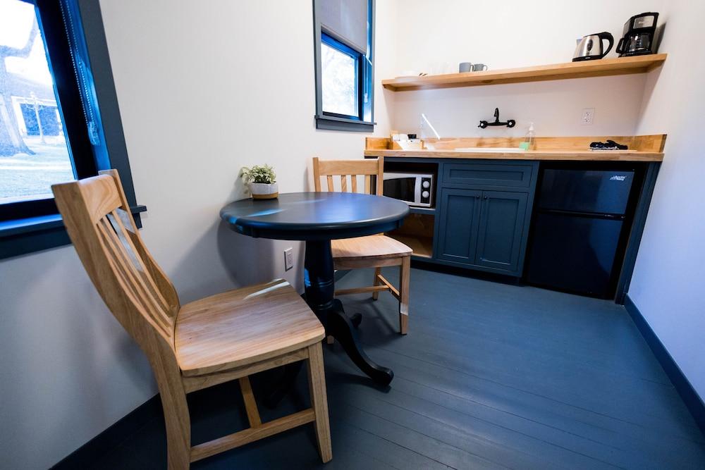 Piety Hill Cottages photo 23