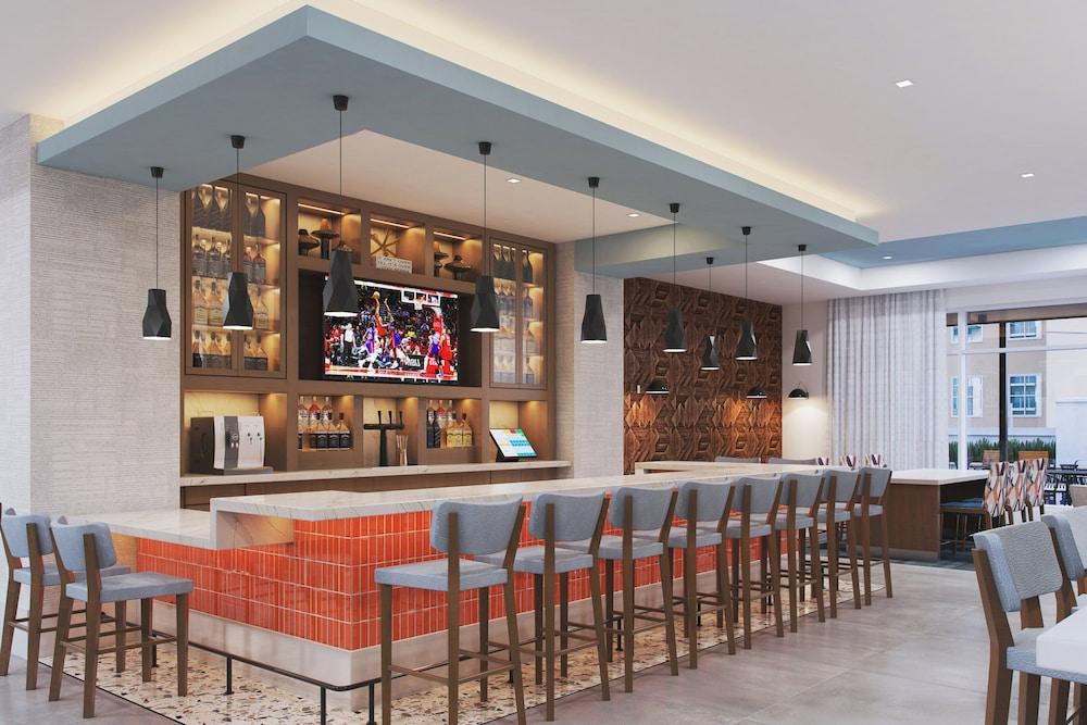 Holiday Inn Express Houston Downtown by IHG photo 28