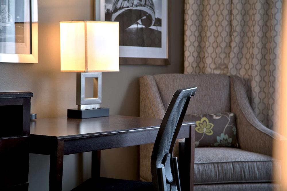 Best Western River North Hotel photo 9