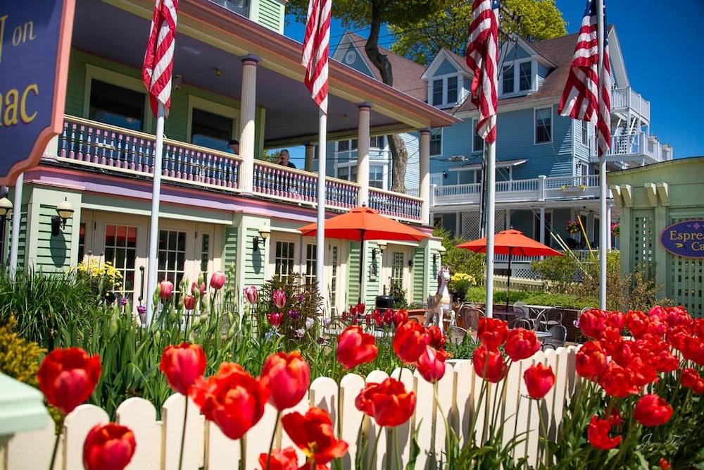 Inn on Mackinac photo 53